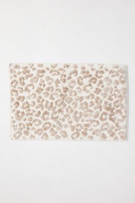 Lola Leopard Tufted Cotton Bath Mat