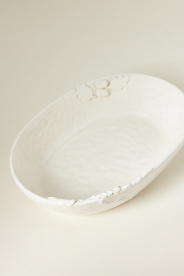 Anthropologie Oak Leaf Stoneware Medium Serve Bowl In White