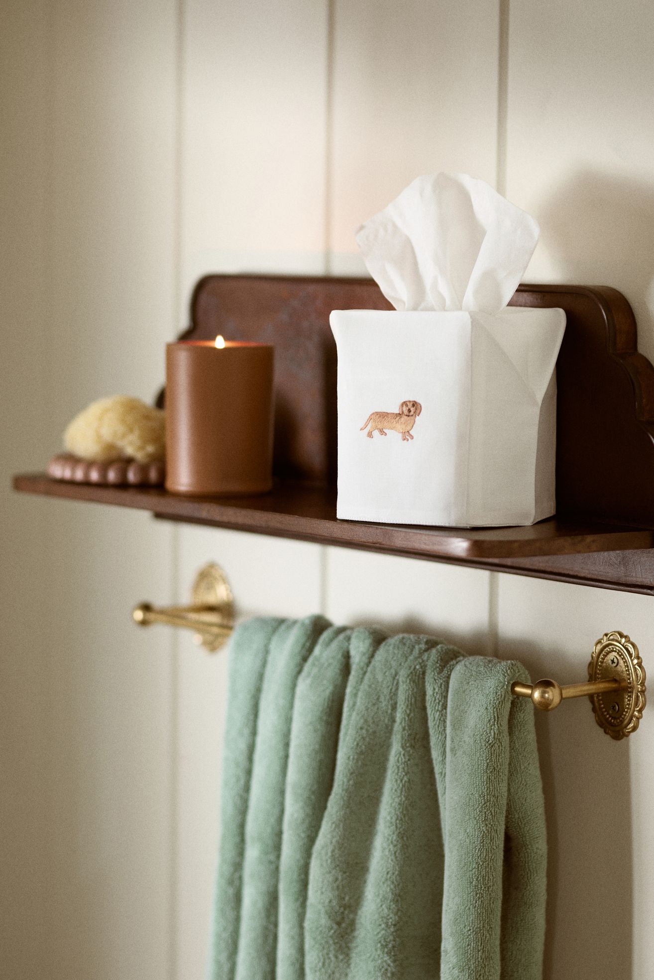 Hand-Embroidered Icon Tissue Box Cover - Dachshund, Standard, One Size