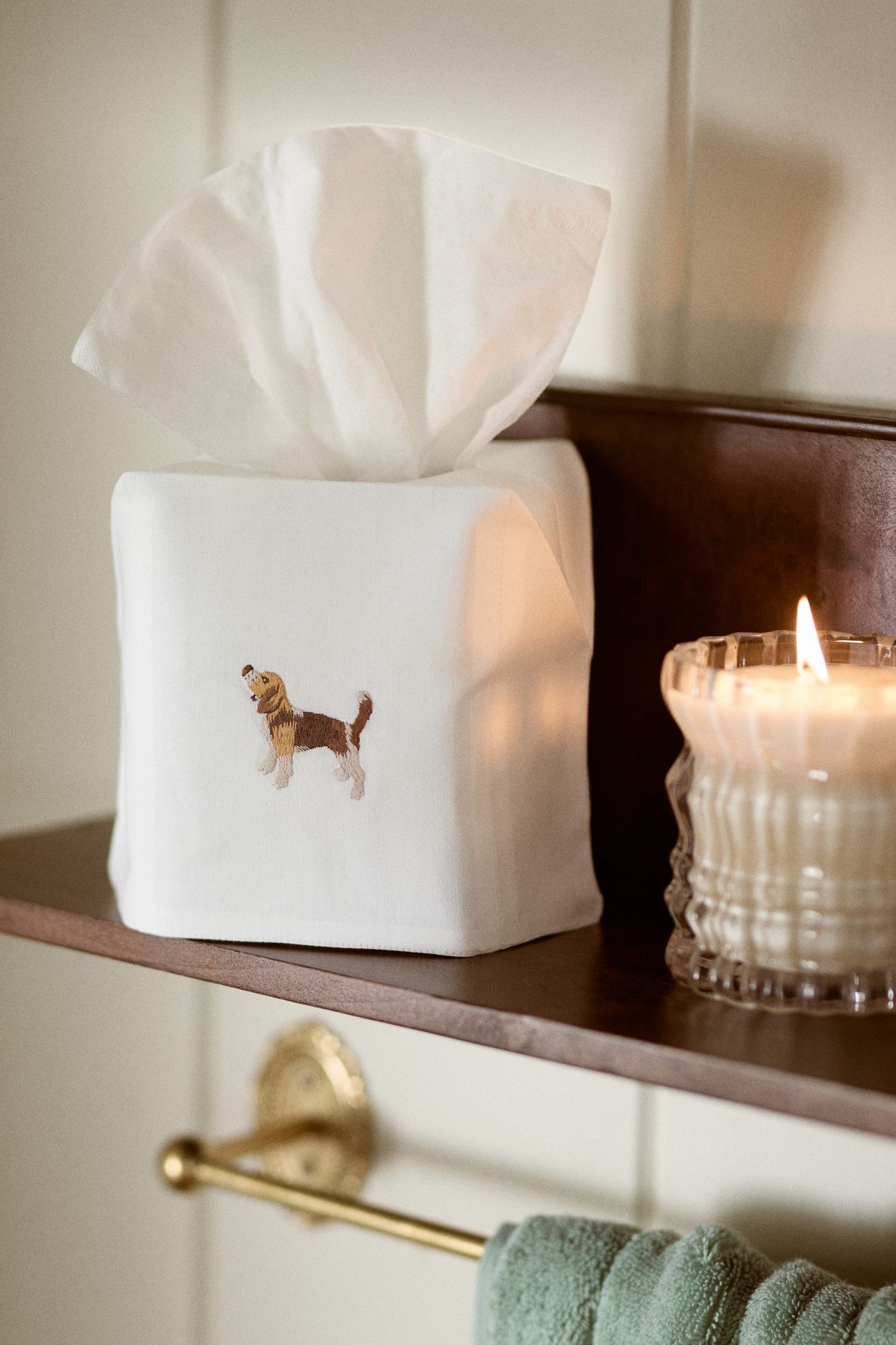 Hand-Embroidered Icon Tissue Box Cover - Beagle, Standard, One Size