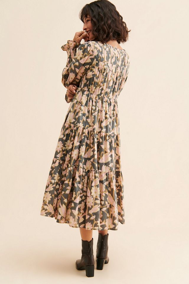 Let Me Be Waistless Floral Dress #1