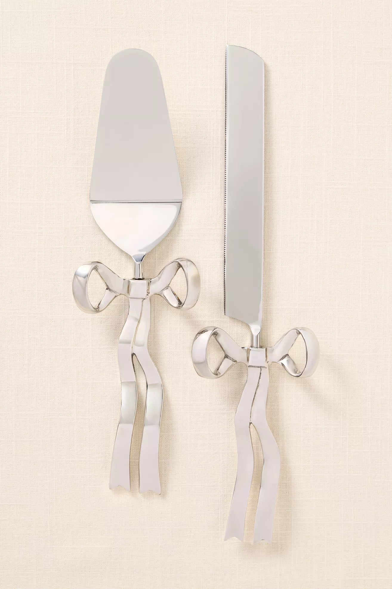 Benedita Stainless Steel Bow Cake Serve Set - thumbnail 2