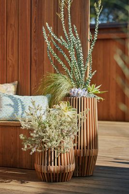 Slatted Acacia Diamond Planter, Large