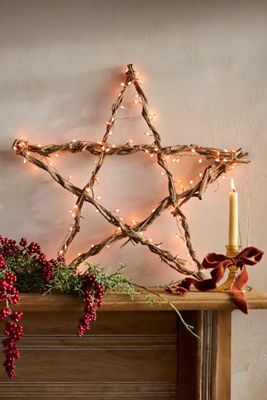 Color-Changing Lit Vine Star