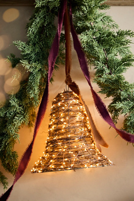 Terrain Twinkling Illuminated Vine Bell In Neutral