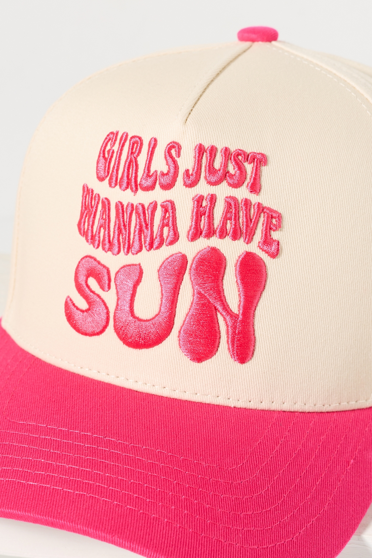 Cheveux Corp. Sun Theme Trucker Hat