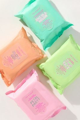 Yes Studio Clean Sweep Facial Cleansing Wipes Set