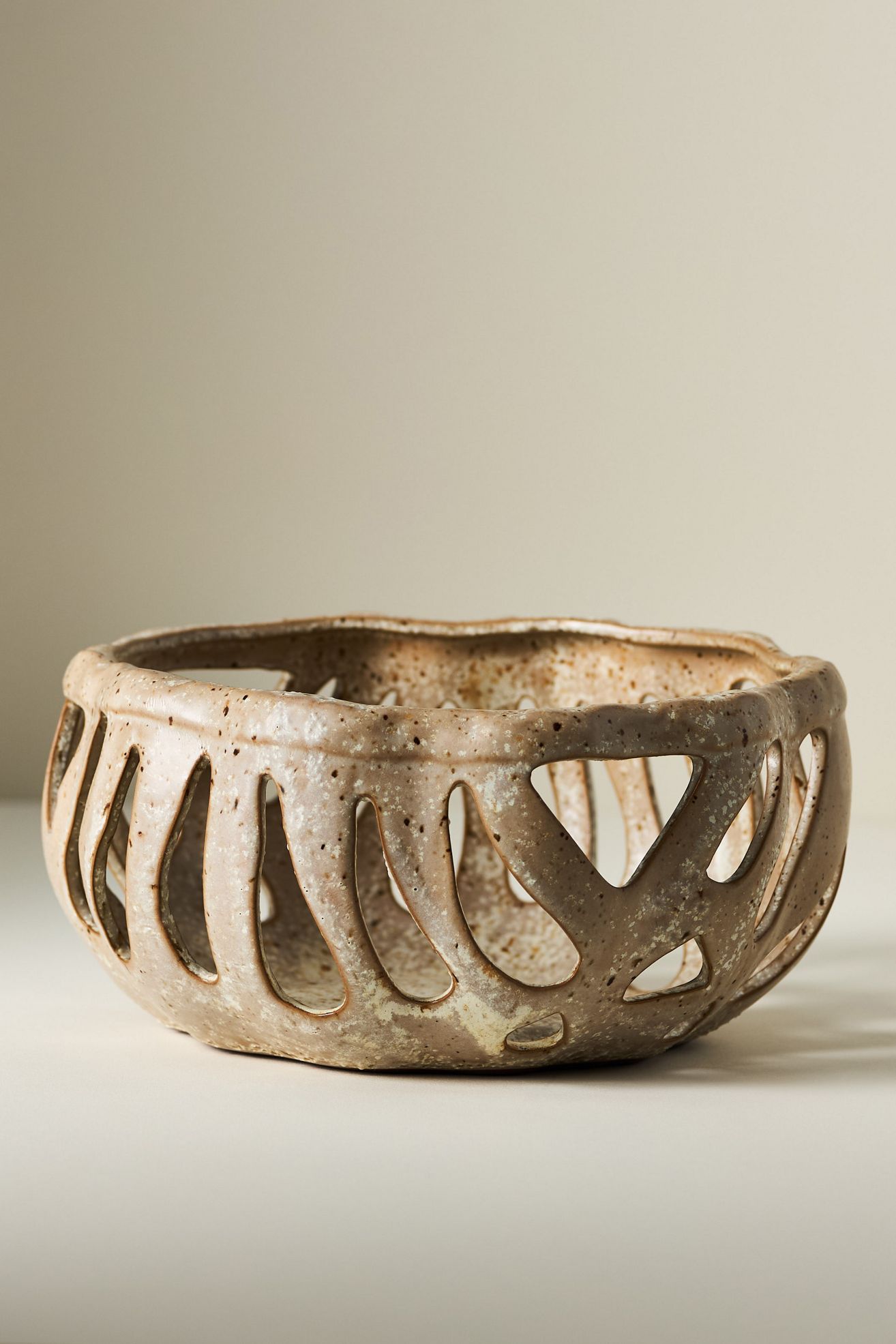 Sadie Stoneware Bread Basket - Neutral, Standard, One Size