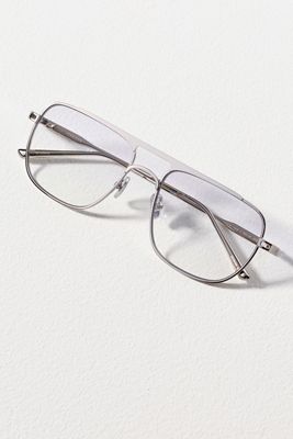 Elisa Johnson Metal Aviator Readers