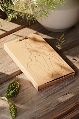 Niwaki Sakagen Floral Scissors
