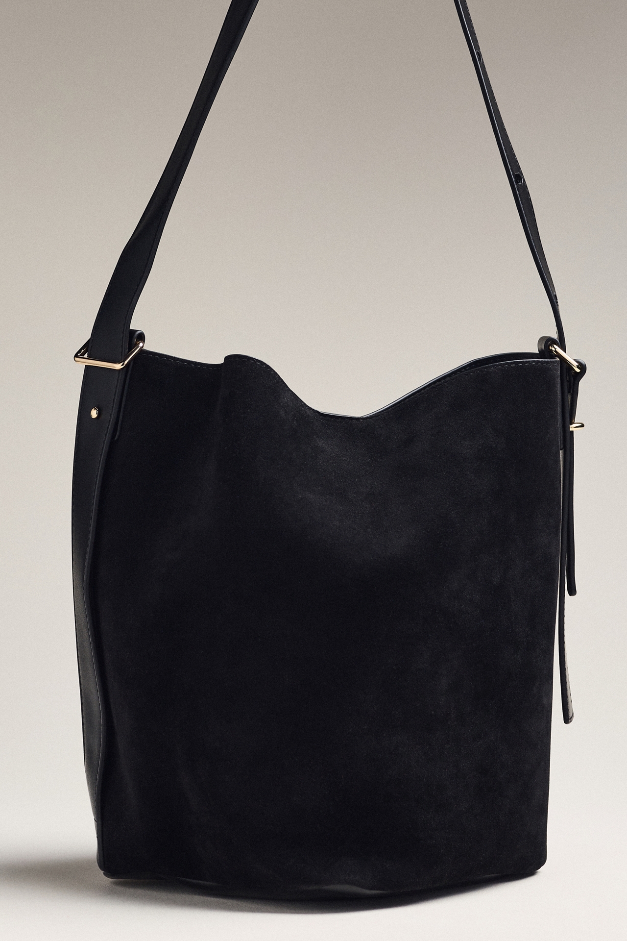 Melie Bianco Ezra Tote