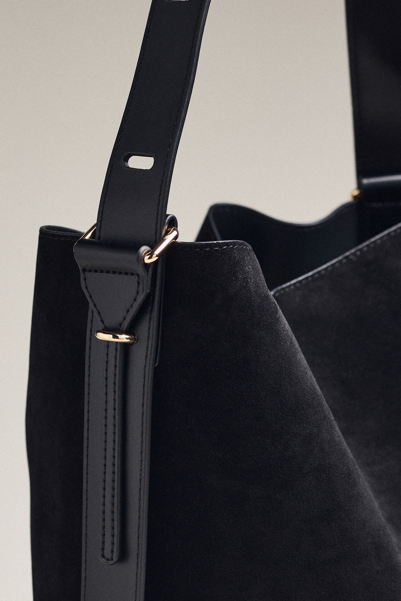 Melie Bianco Ezra Tote