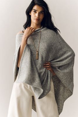 Flat White Leichter Strick-Poncho