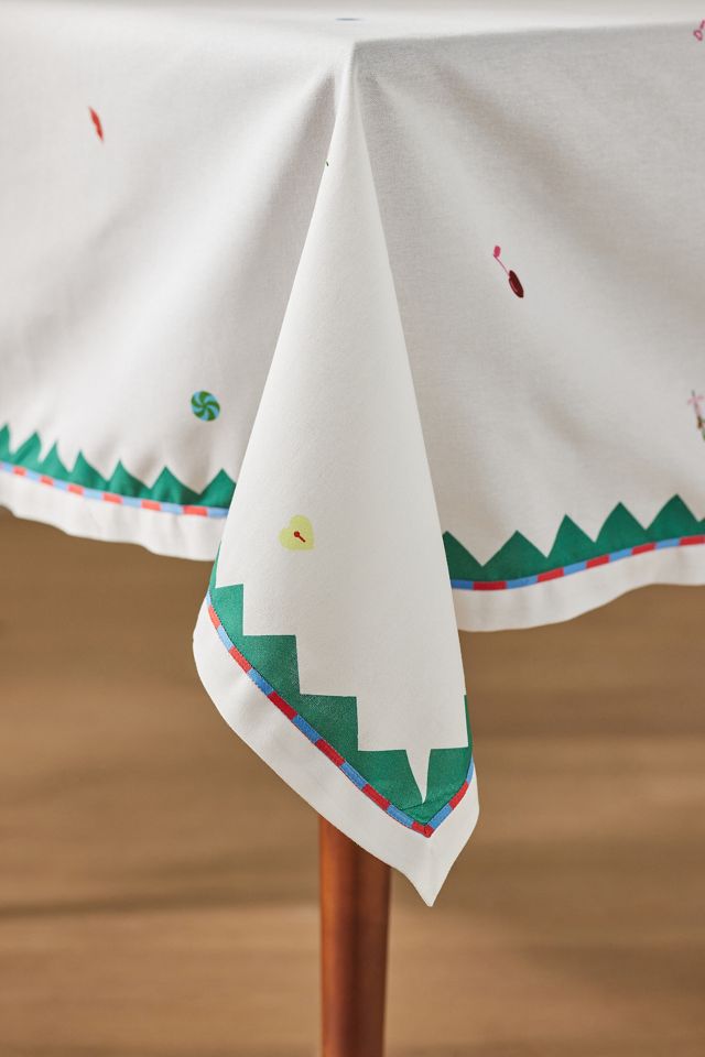 Medora White Cotton Tablecloth #2