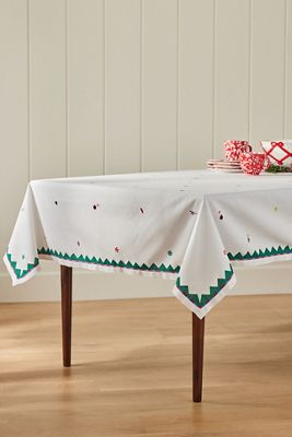 Medora White Cotton Tablecloth