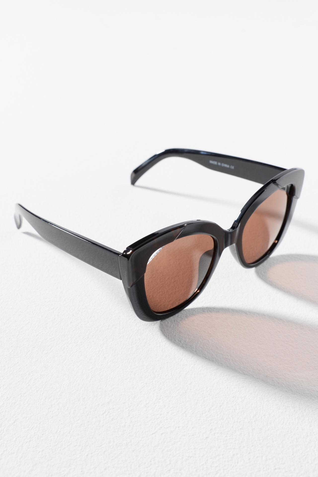 I-SEA Cutout Square Cat-Eye Sunglasses