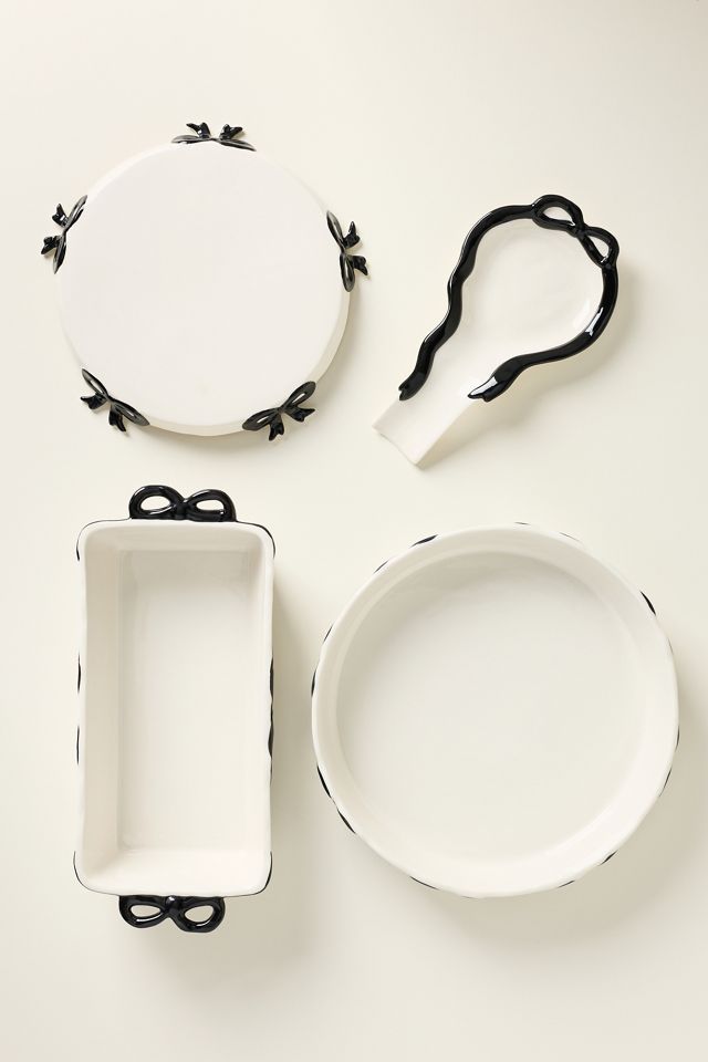 Benedita Bow Stoneware Trivet #1