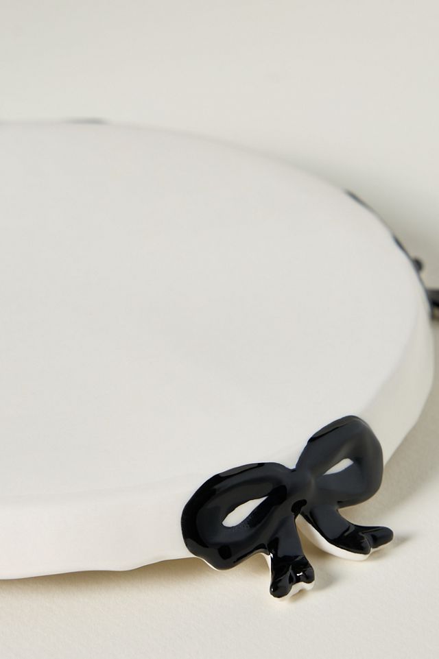 Benedita Bow Stoneware Trivet #2