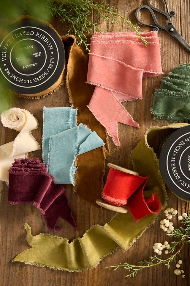 Terrain Holiday Velvet Ribbon #4