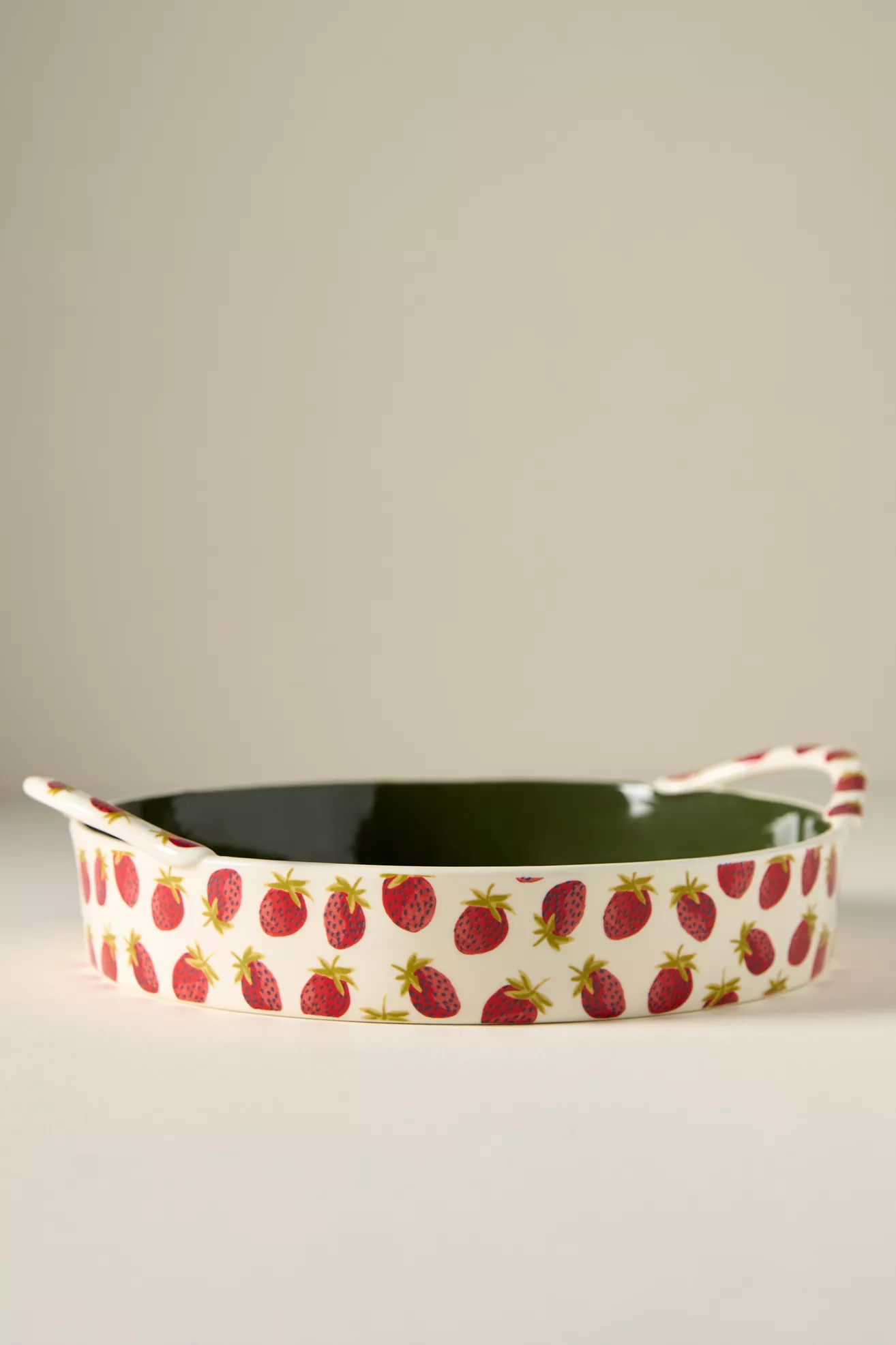 Berry Icon Handpainted Stoneware Pie Dish - thumbnail 3