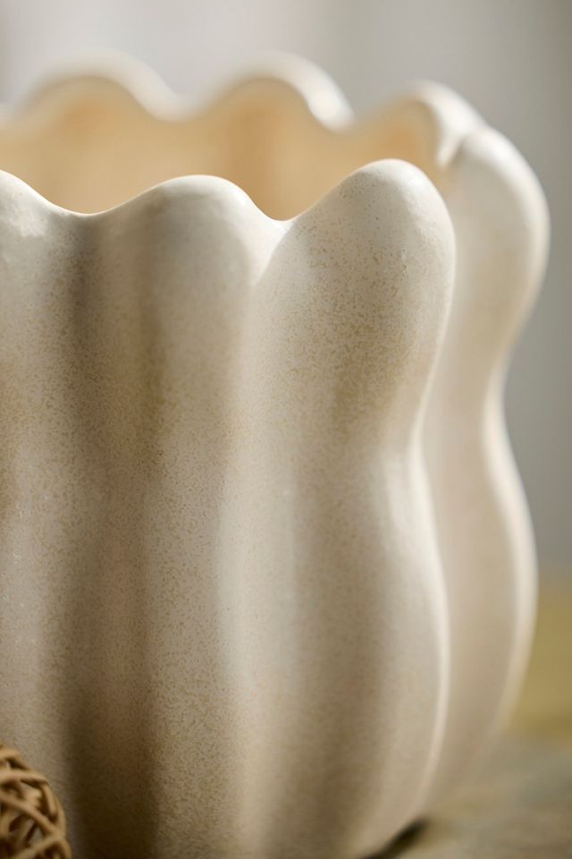 Cinched Ruffles Ceramic Planter #1