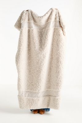 Luxe Faux Fur Throw Blanket