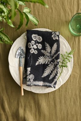 Black Fern Linen Napkins, Set of 2
