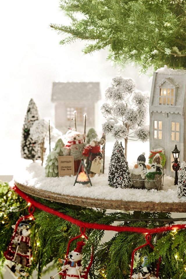 Ski Lift Felt Critter Garland, 72” #3