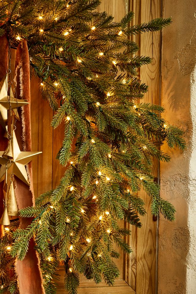 Faux Pre-Lit Norway Spruce Wreath #1