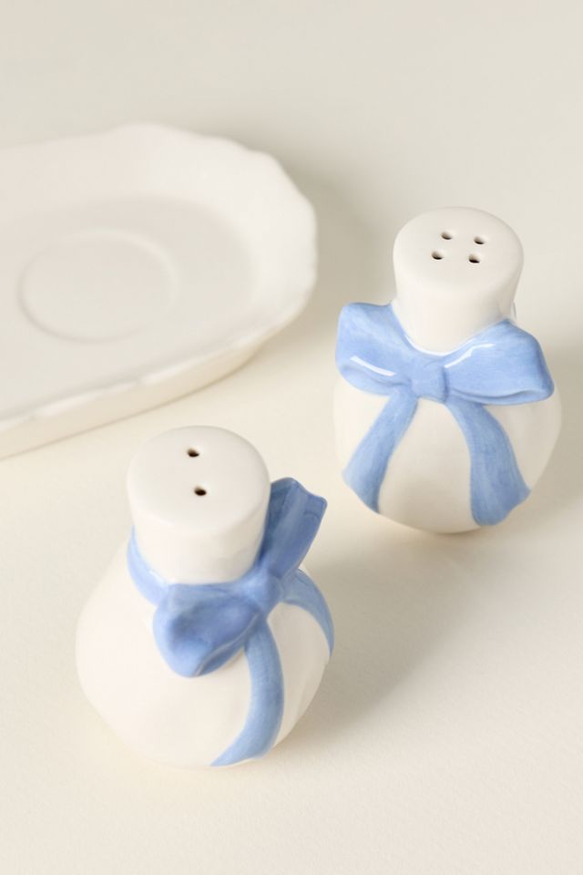Benedita Stoneware Bow Salt & Pepper Shakers #1