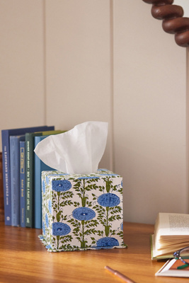 Scallop Printed Tissue Box in Araminta