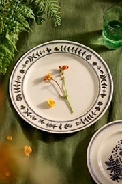 Black Fern Stoneware Dinner Plate