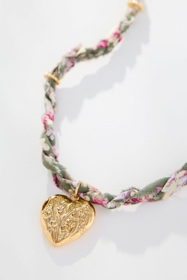 Logan Tay Vintage Flower Fabric Necklace #1