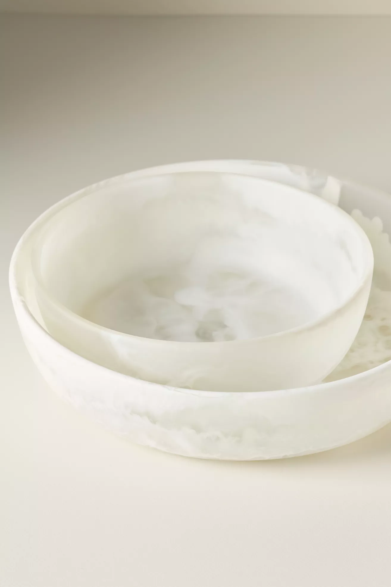 Blue Pheasant Hugo Large Resin Serving Bowl - thumbnail 10