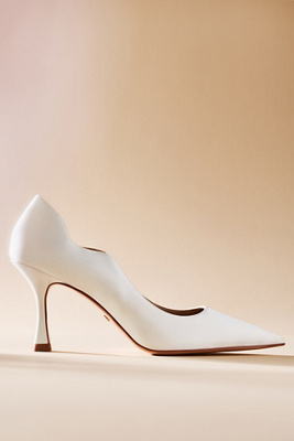 Lola Cruz Wavy Pumps In White