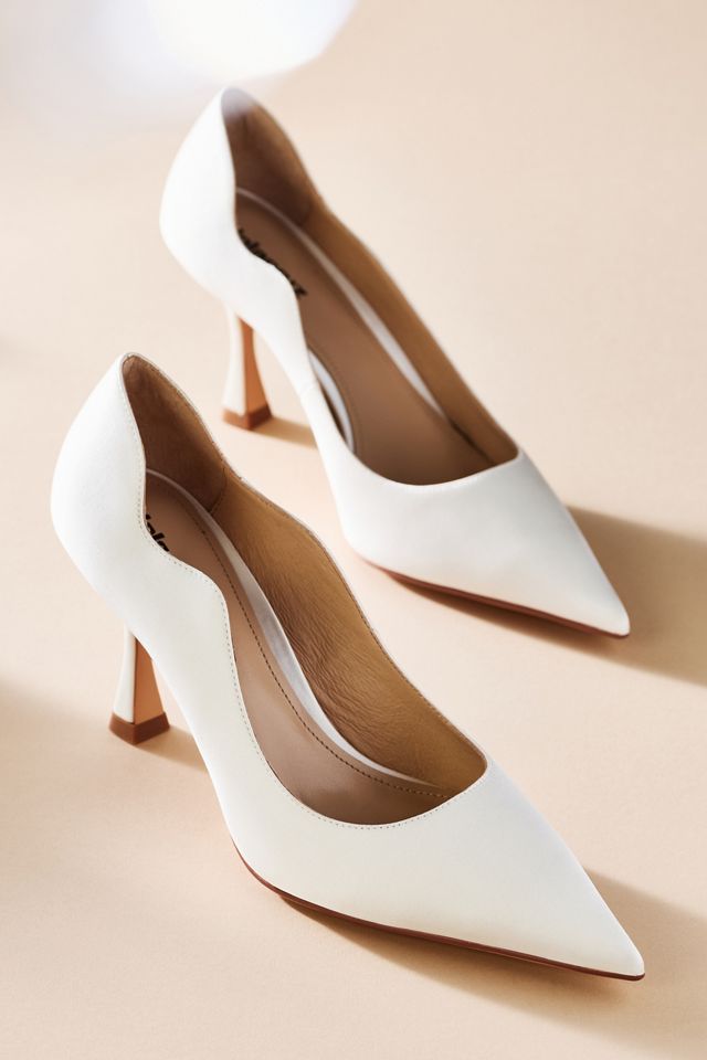 Lola Cruz Wavy Pumps #2