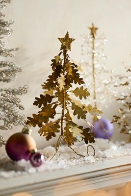Mini Metal Oak Leaf Tree