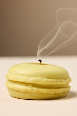 Nata Macaron Pistache Shaped Decorative Candle