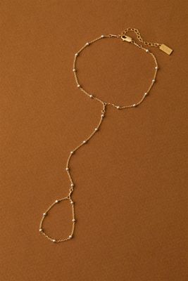 Set & Stones Austen Hand Chain