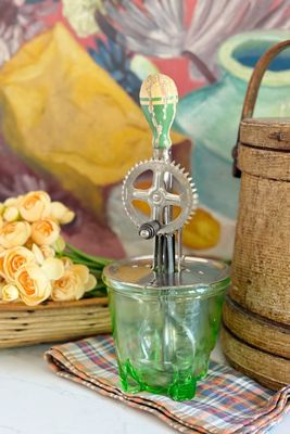 Old Flame Candle Co. Vintage 1900s Glow Glass Mixer