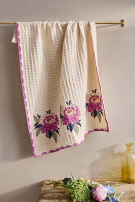 Soil To Studio Valley Of Flowers Waffle Hand Towel, Pink