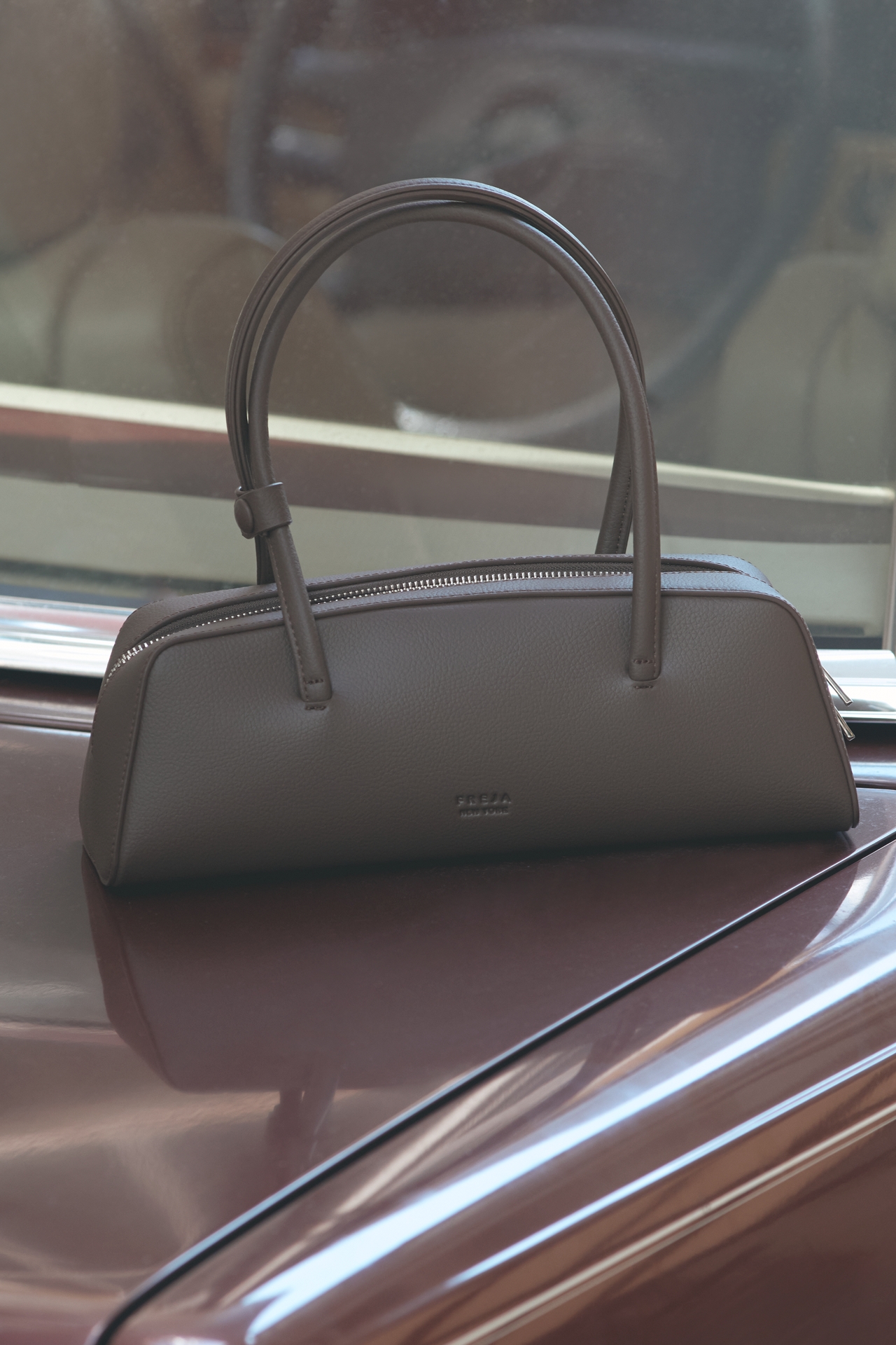 Freja East West Shoulder Bag