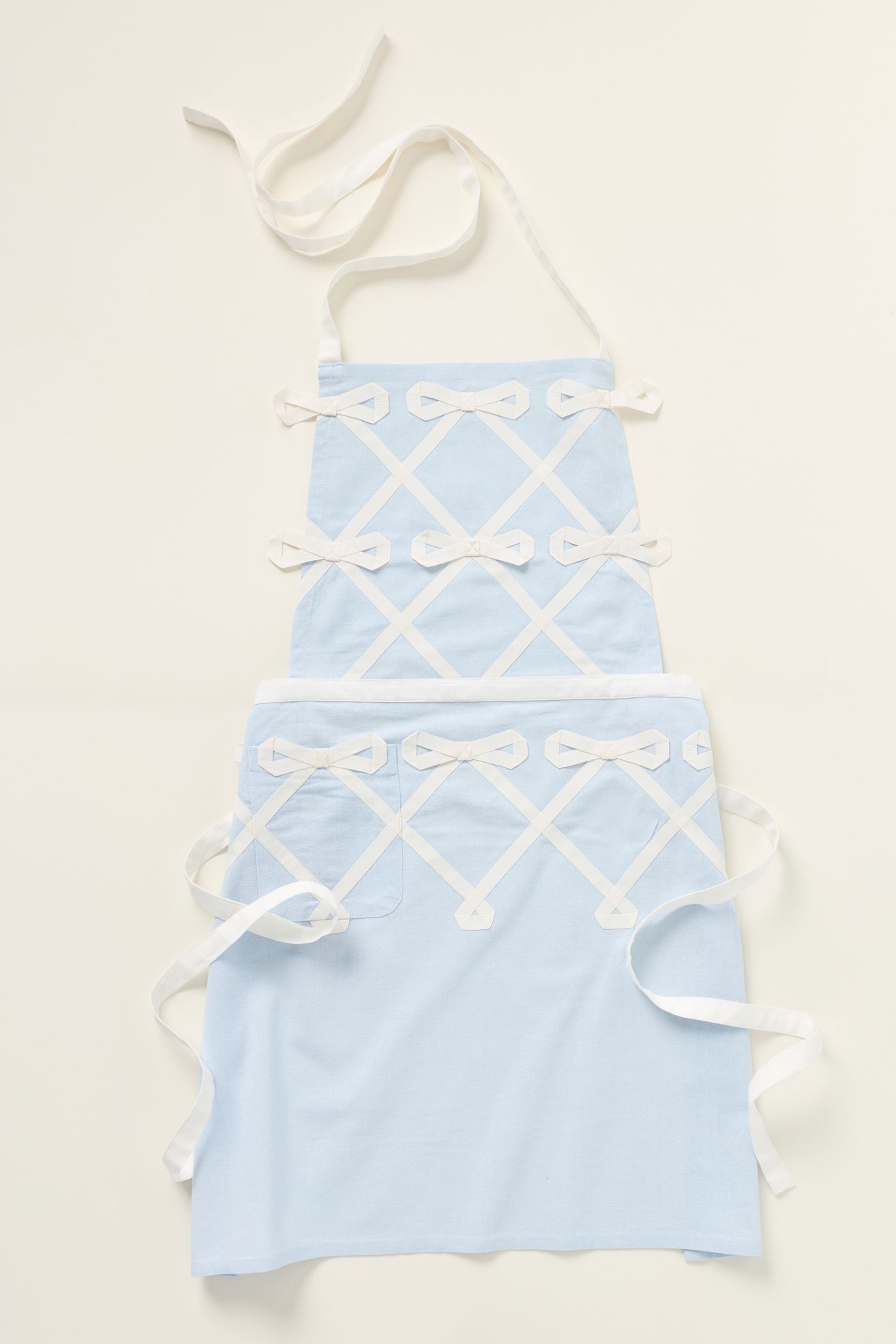 Benedita Bow Apron - Sky, One Size