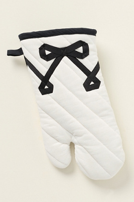 Anthropologie Benedita Bow Oven Mitt In White
