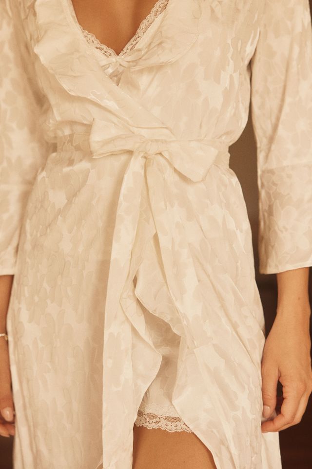 Waverles Floral Ruffle Robe #3