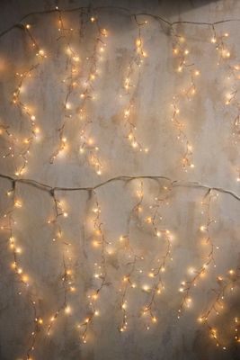 Stargazer Twinkling Icicle Light Strand
