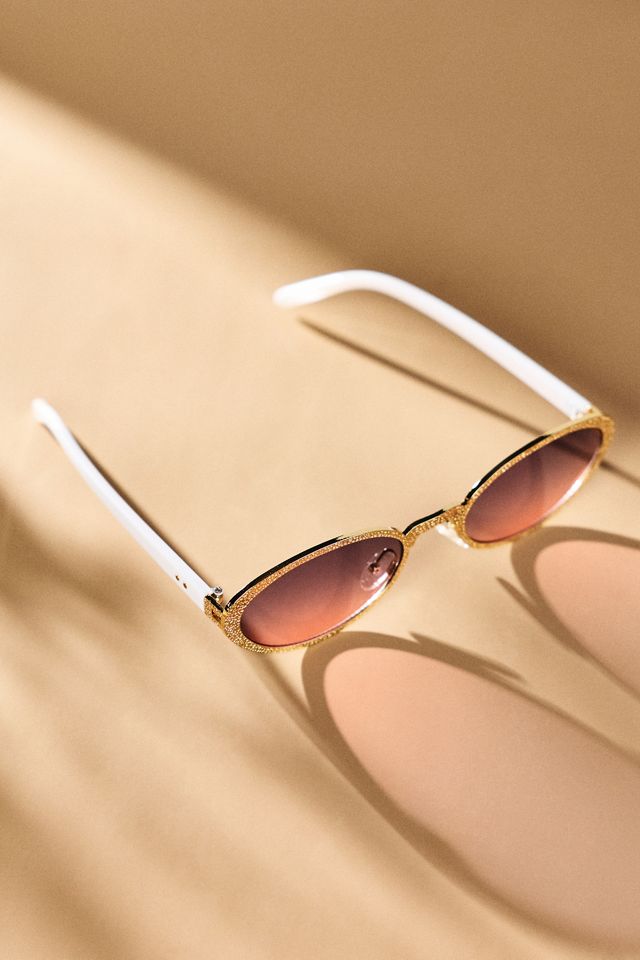 Fifth & Ninth Seraphina Gradient Sunglasses | Anthropologie display picture 1