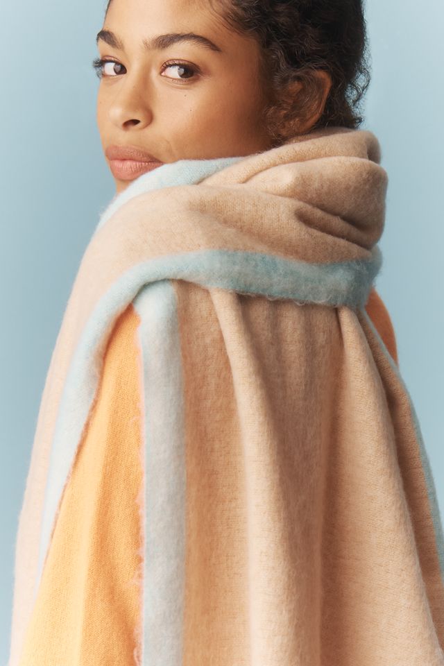 By Anthropologie Écharpe en laine brossée à franges #2