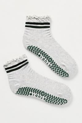 Daily Practice By Anthropologie Daily Practice X Pointe Studio Ruffle Grip Socks In Gray