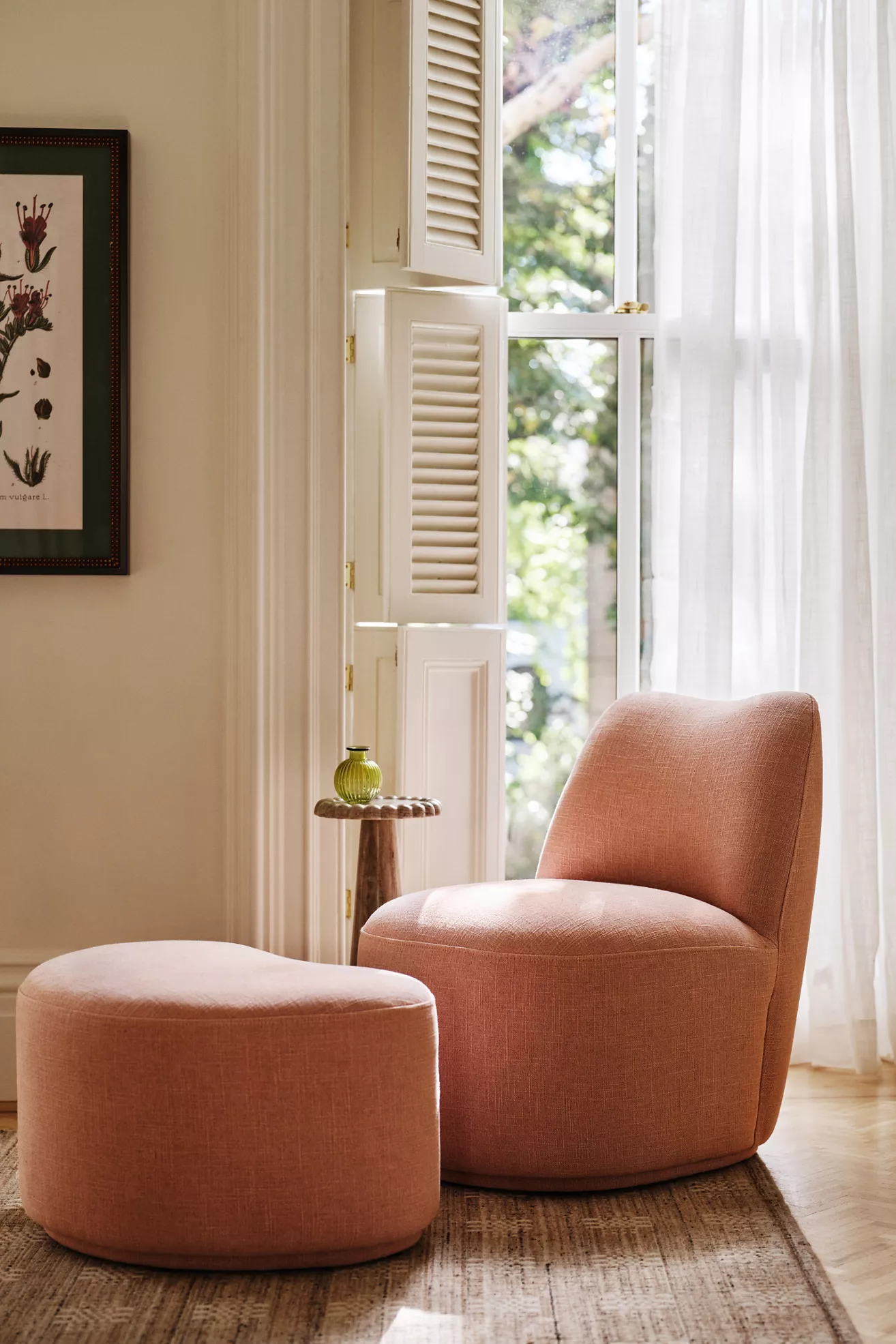 Joanie Valencia Linen Ottoman - thumbnail 8